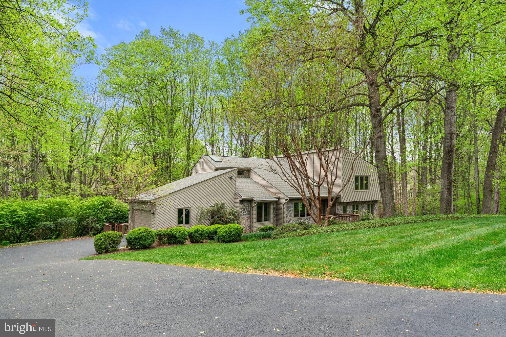 ABBEY GLEN - Residential