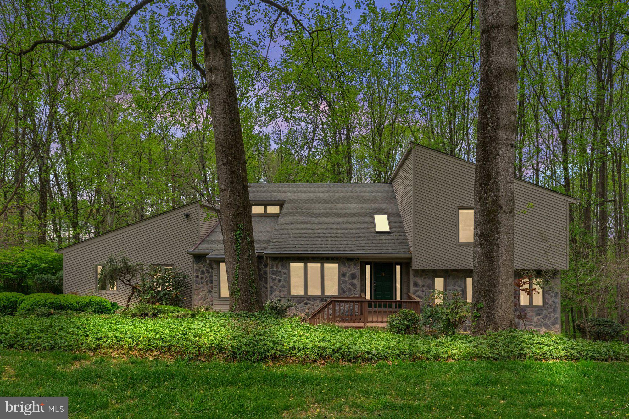 ABBEY GLEN - Residential