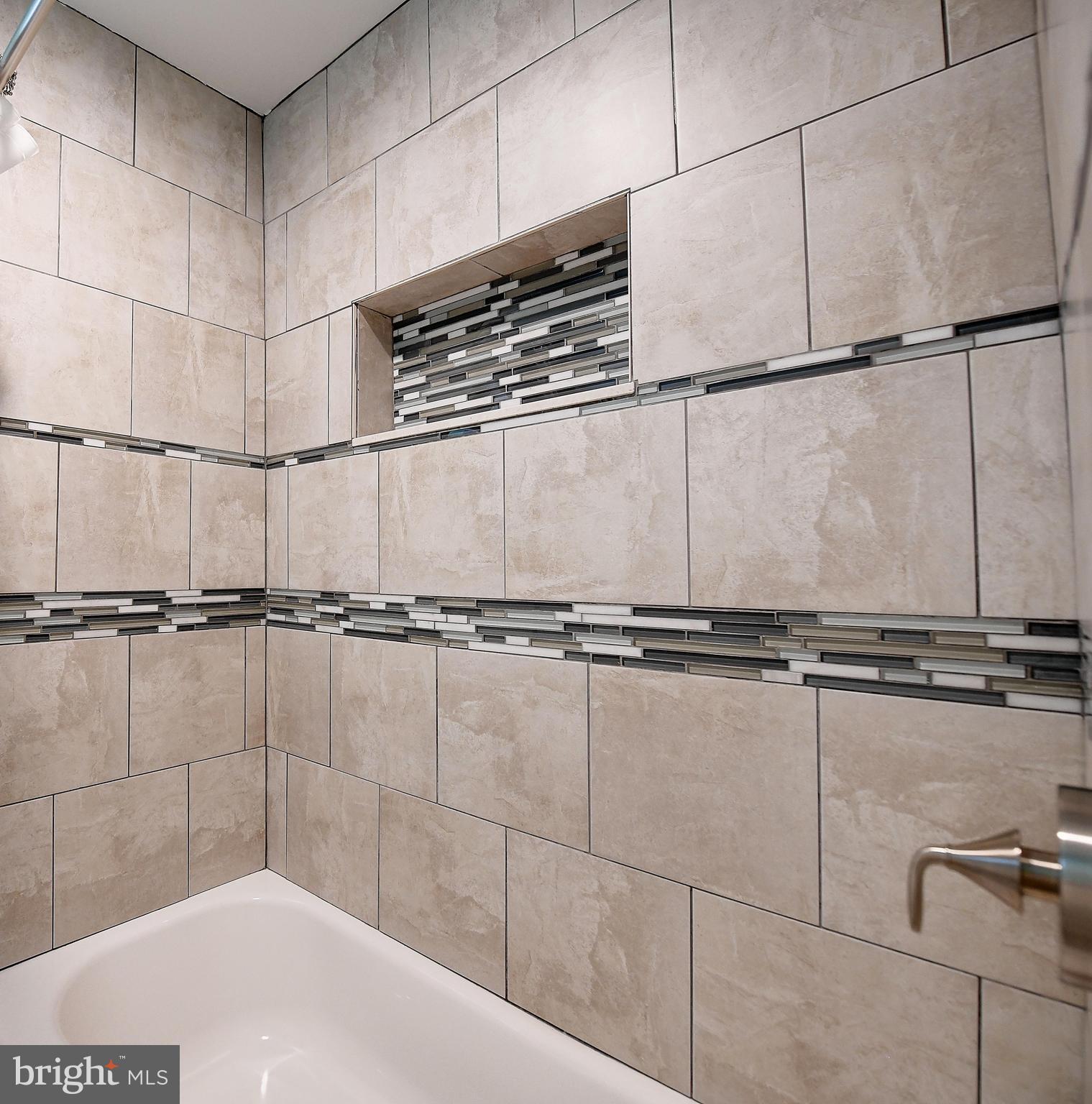 GLENSIDE PARK - Residential