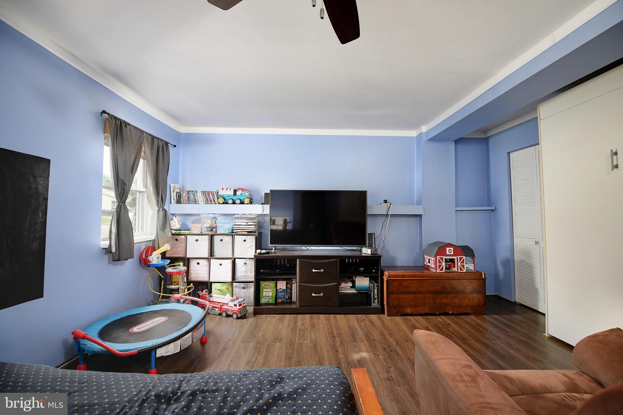 GLENSIDE PARK - Residential