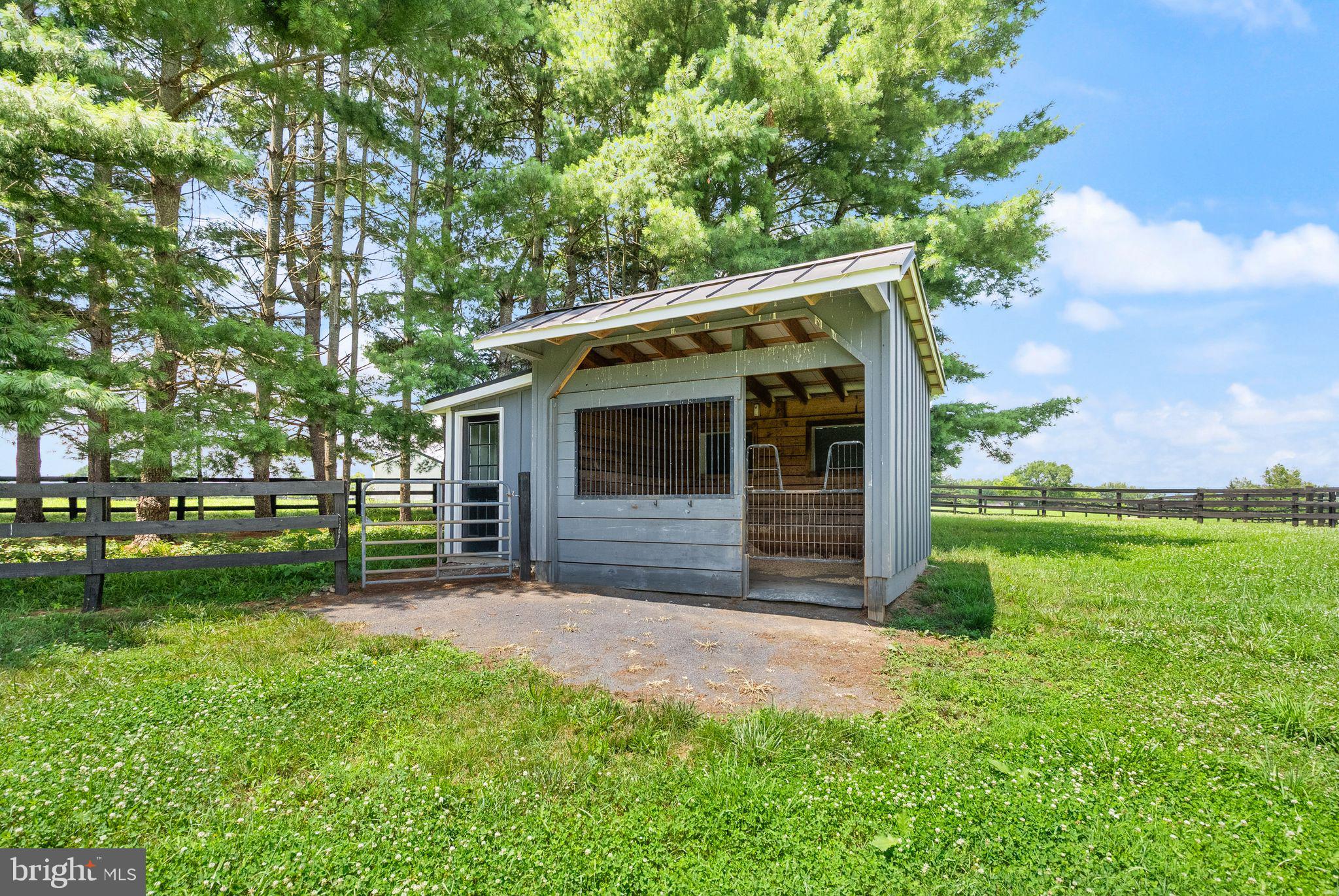 ATOKA CHASE - Residential