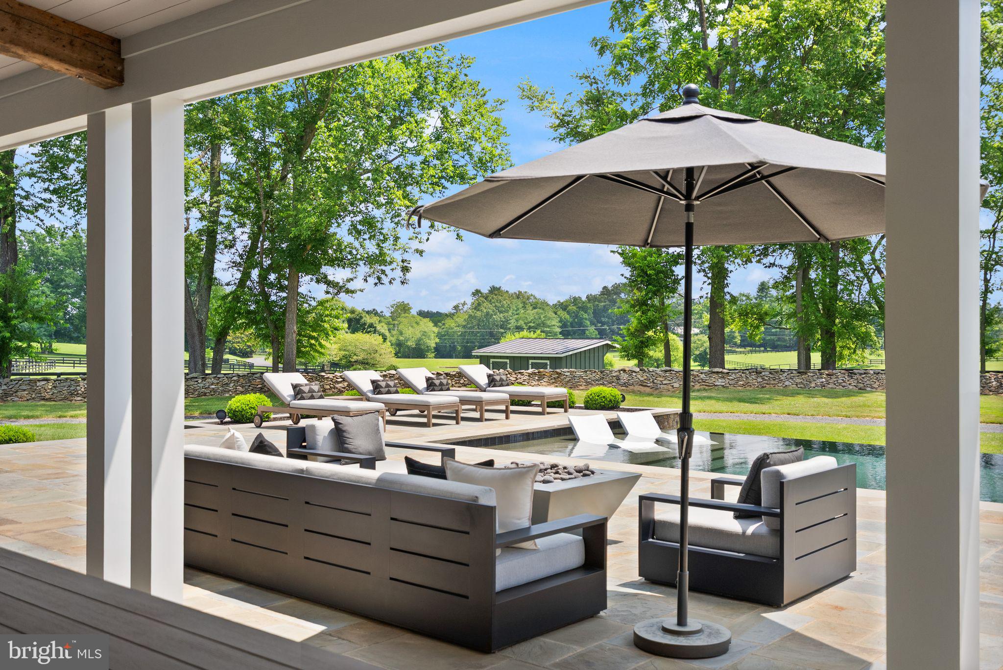 ATOKA CHASE - Residential