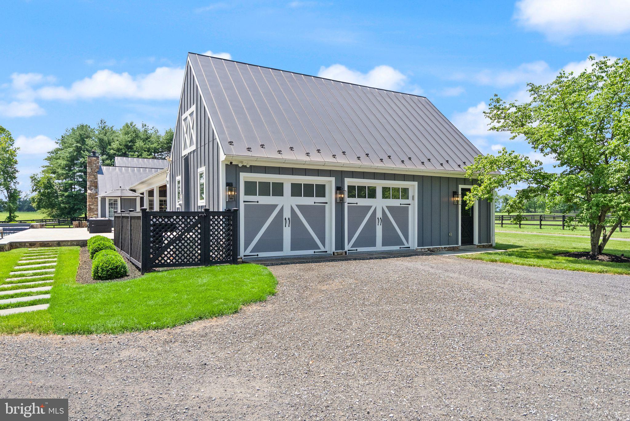 ATOKA CHASE - Residential