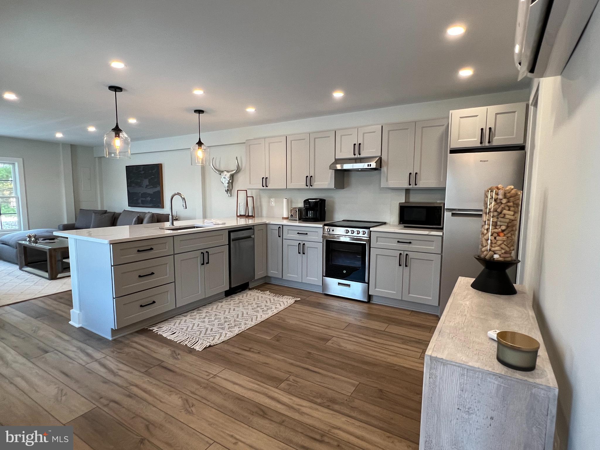 ATOKA CHASE - Residential