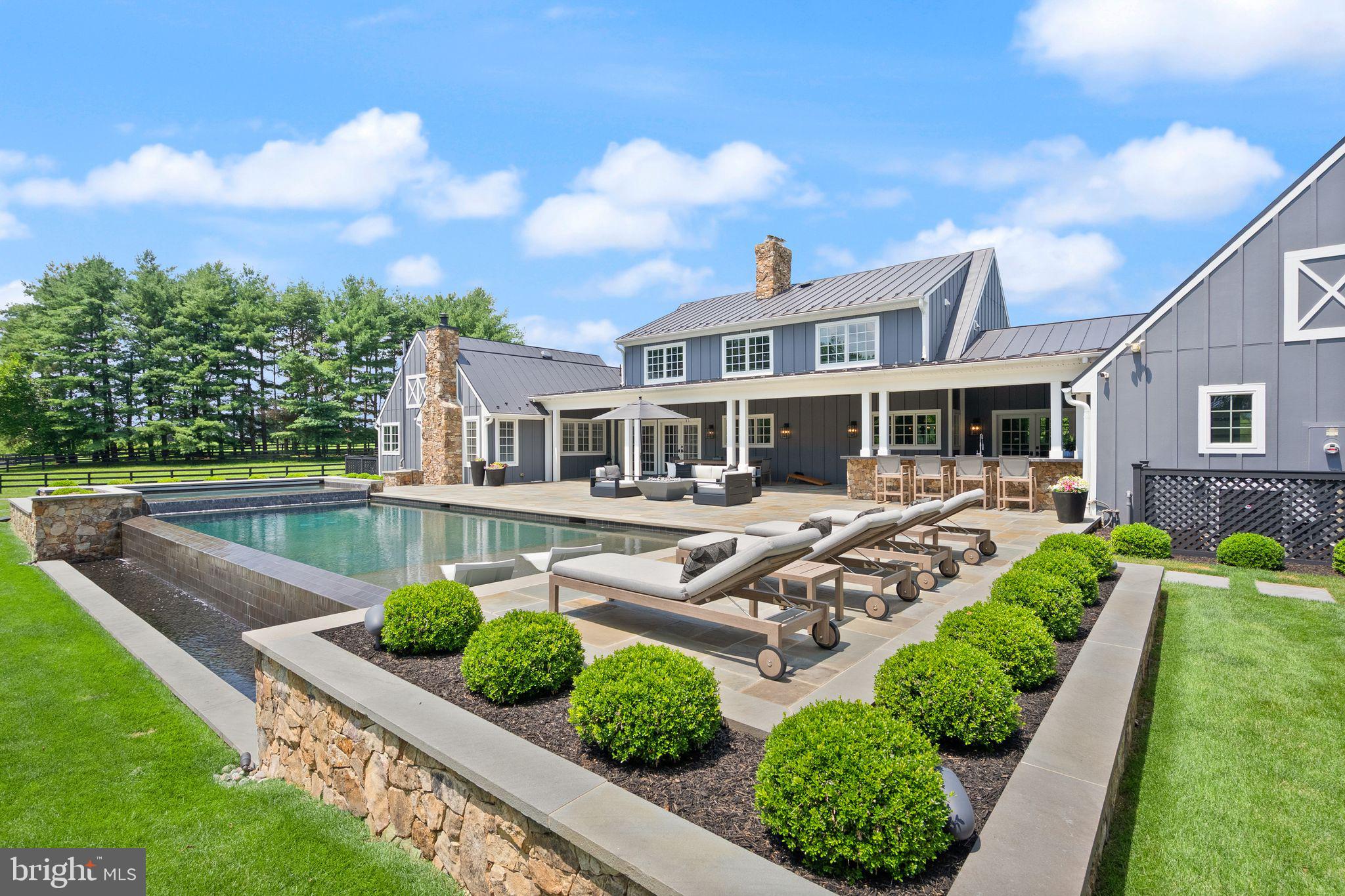 ATOKA CHASE - Residential