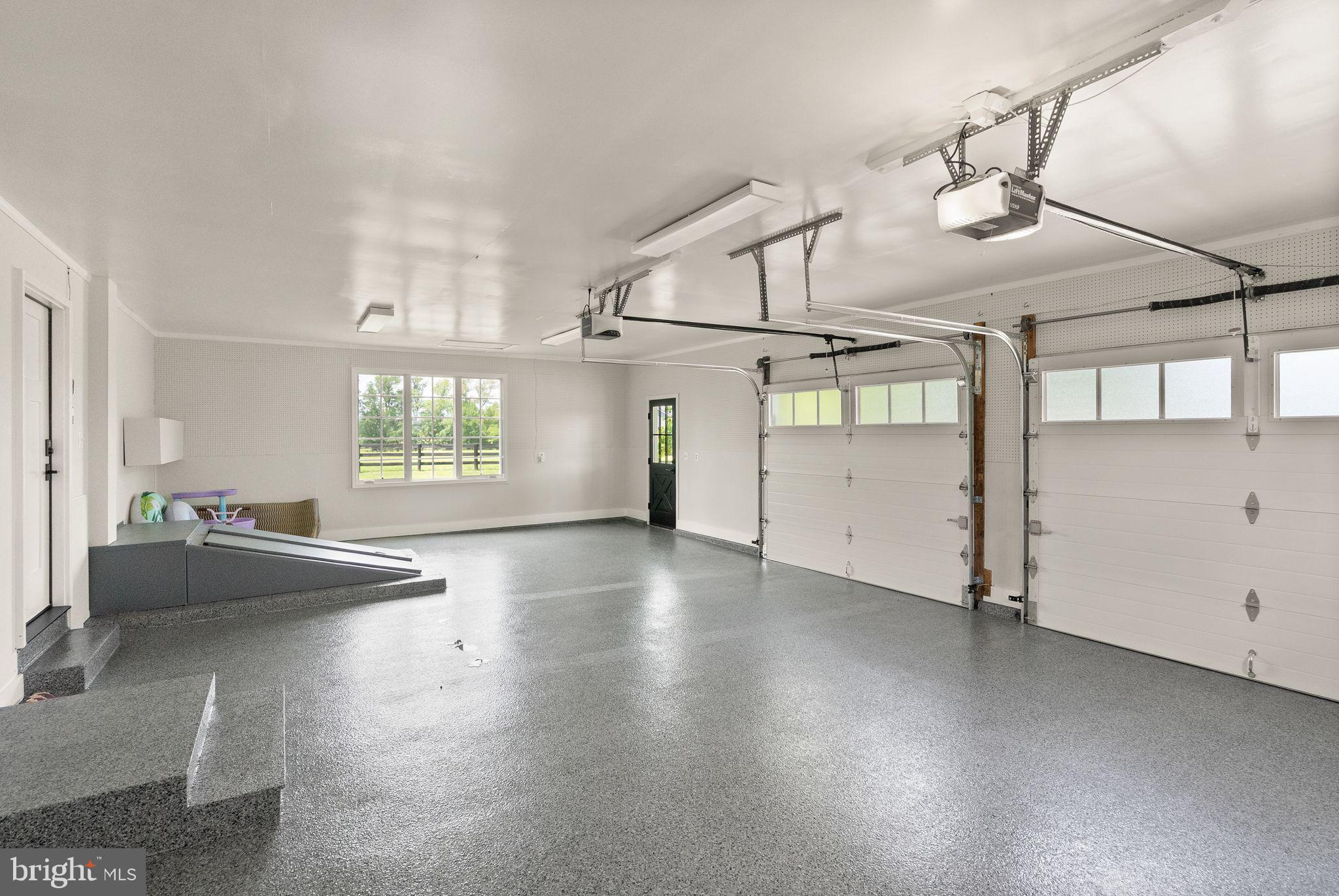 ATOKA CHASE - Residential