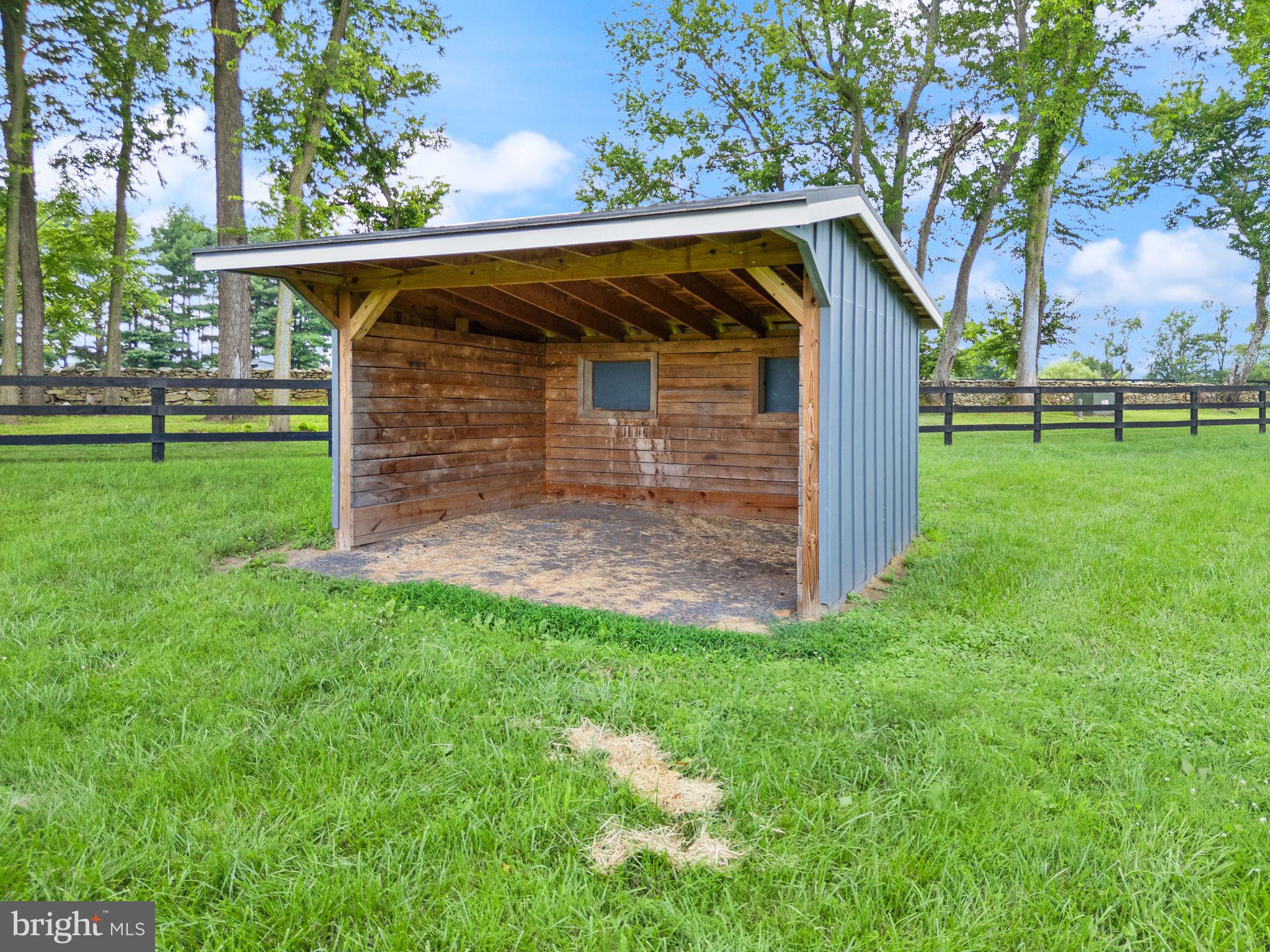 ATOKA CHASE - Residential