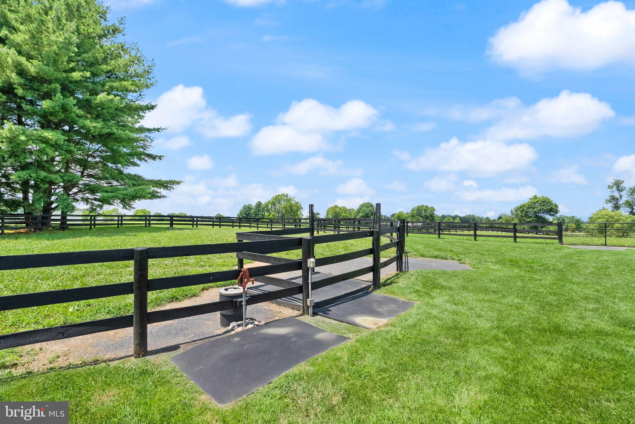 ATOKA CHASE - Residential