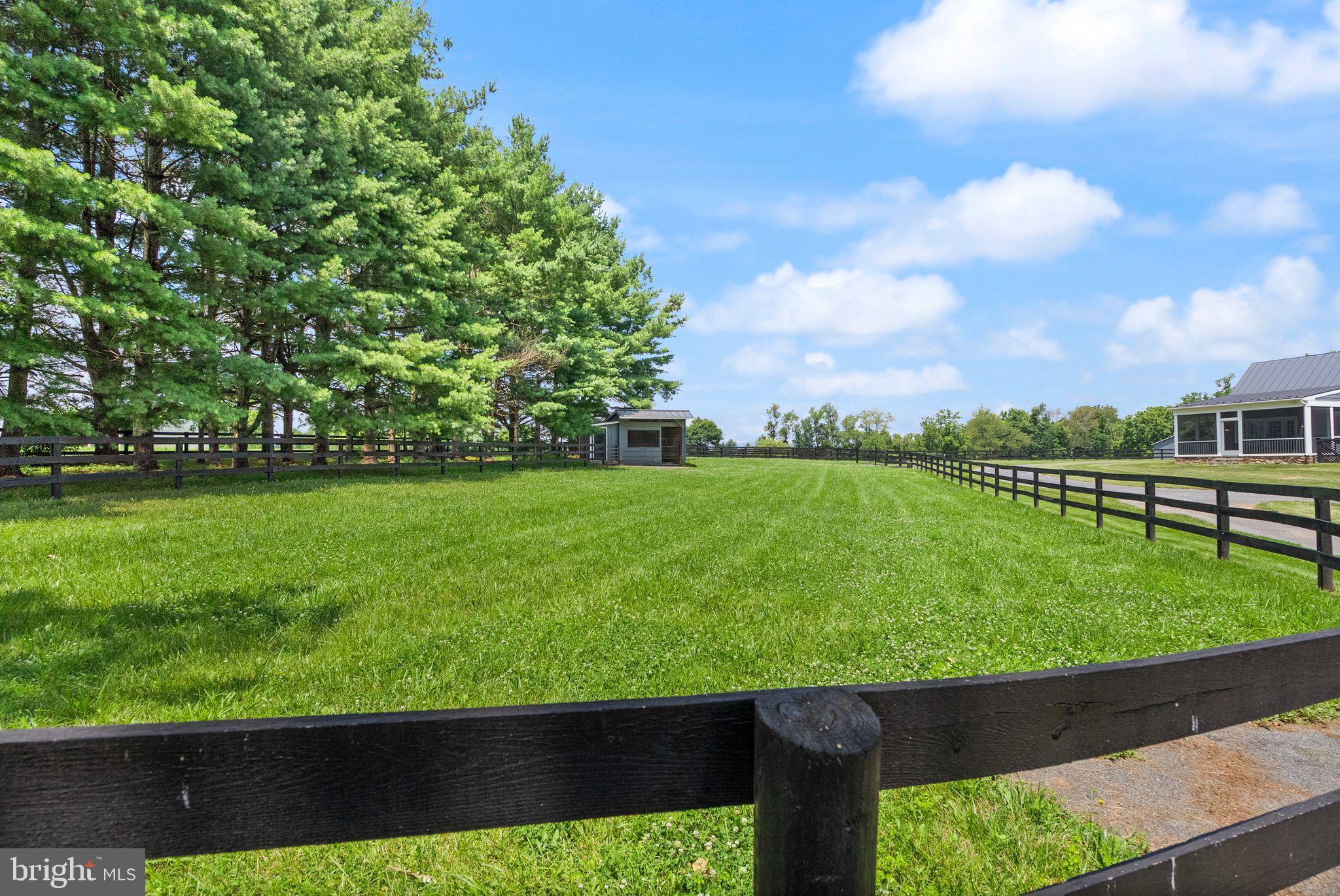 ATOKA CHASE - Residential