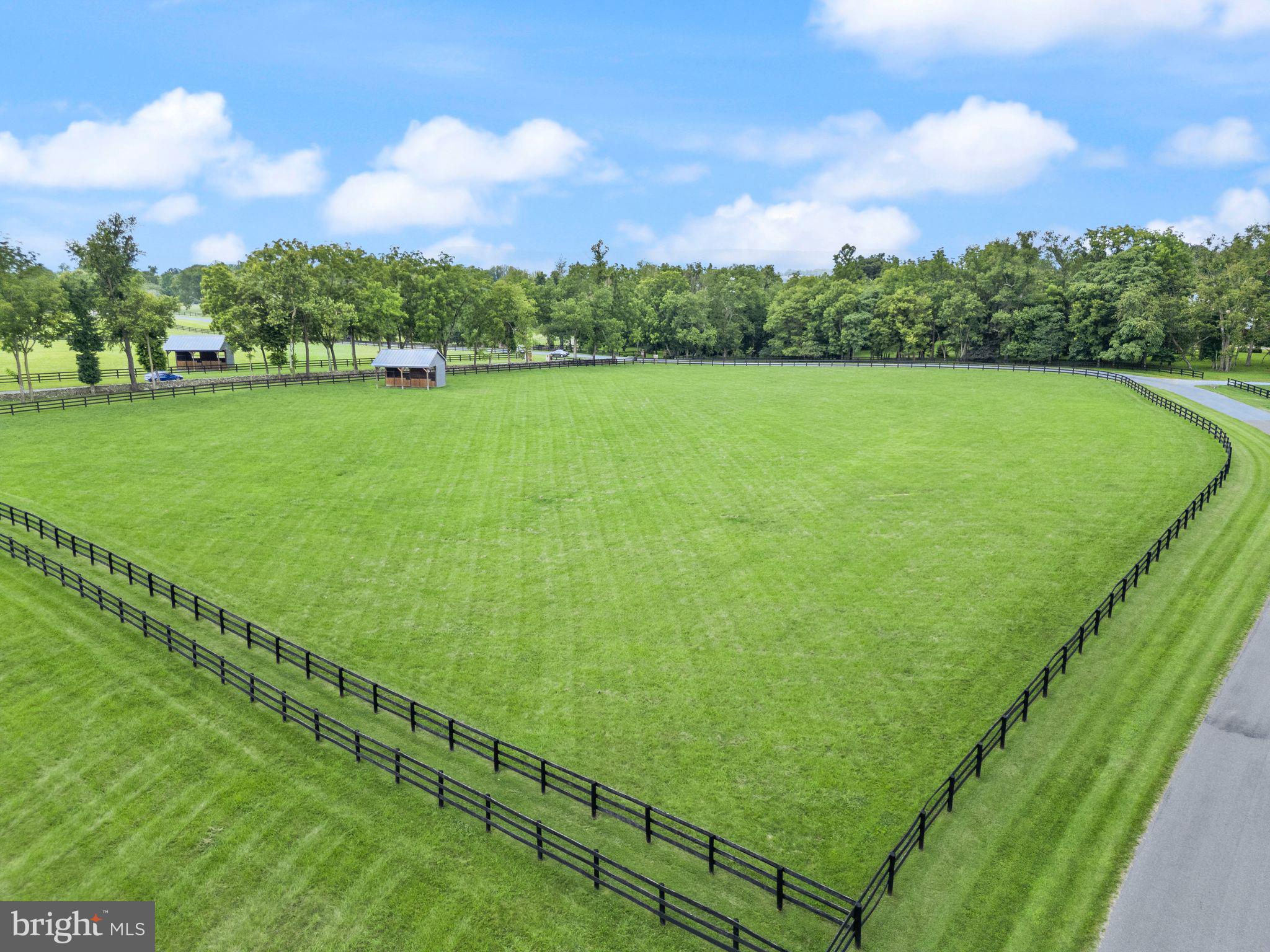 ATOKA CHASE - Residential