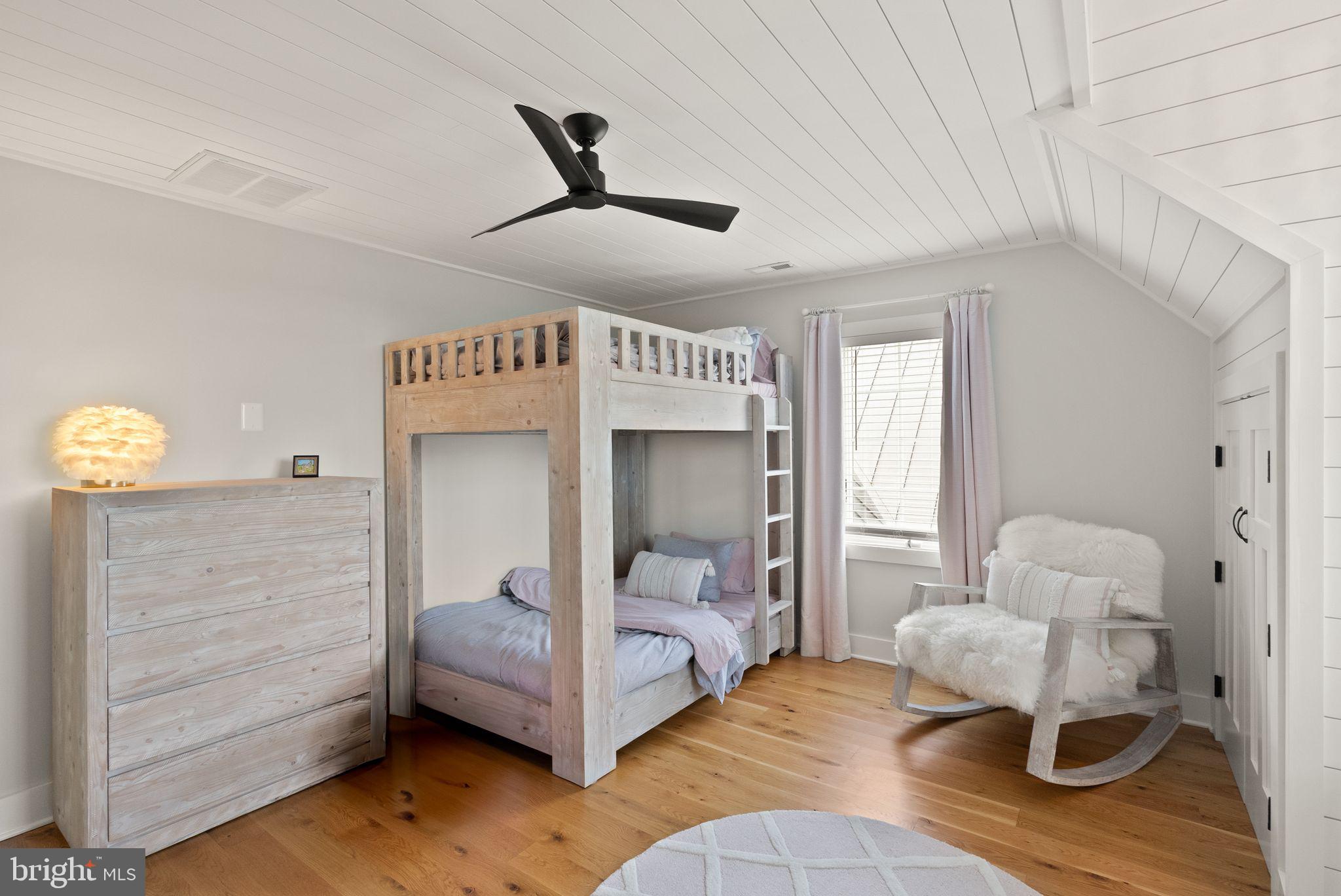 ATOKA CHASE - Residential