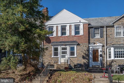 Townhouse For Sale - 249 Stoneway Lane<br/> MERION STATION, PA 19066