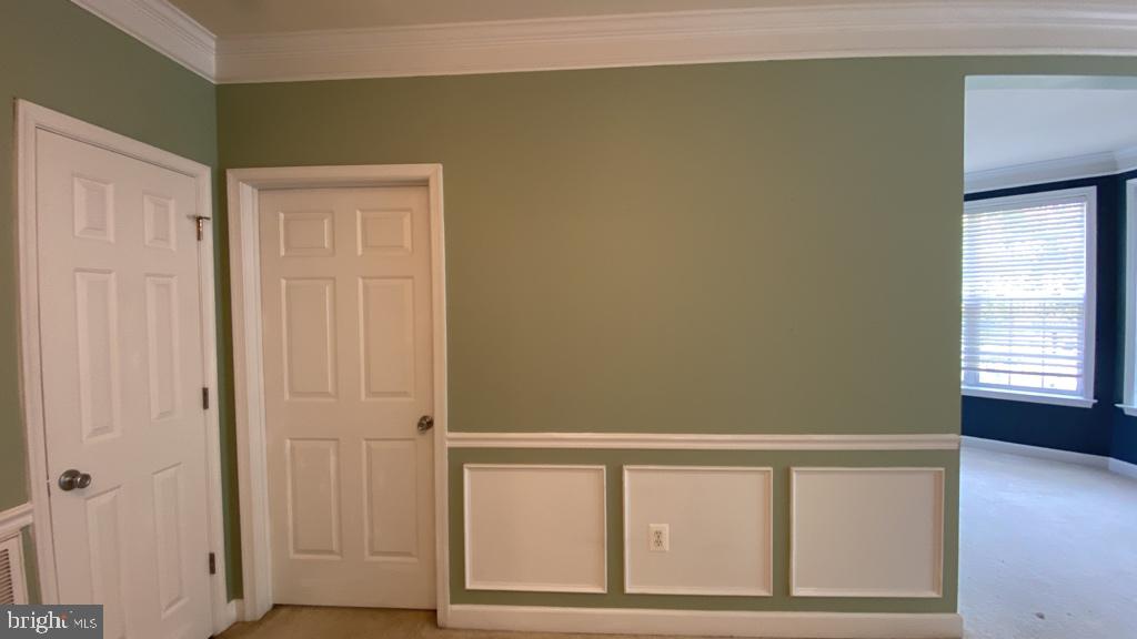 COBBLESTONE SQUARE - Residential Lease