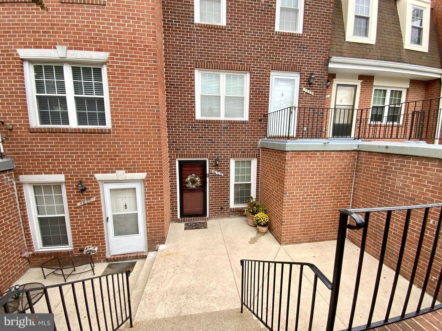 Welcome home to this charming two-level brick-front condo featuring 3 bedrooms and 1.5 bathrooms. This cozy and well-maintained home has been beautifully updated and is ideally located near the new White Oak Center with convenient access to shopping, dining, and major commuter routes.
Enjoy a private fenced-in backyard patio, perfect for relaxing or entertaining, as well as a front patio/landing ideal for sunning or displaying potted plants. The updated kitchen includes granite countertops, a dishwasher, and a garbage disposal.
Additional features include reserved parking, ample guest parking, and a welcoming community atmosphere.