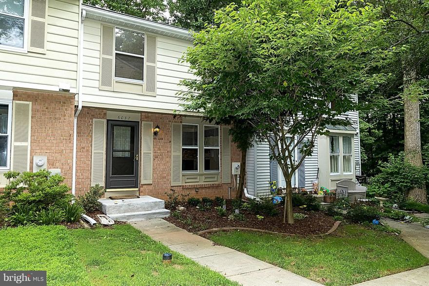 BEAUTIFUL (MOVE-IN-READY) 3BR TOWNHOME IN COLUMBIA S CLARYS FOREST*METICULIOUSLY MAINTAINED BY ORIGINAL OWNERS*RENOVATED KITCHEN W/GRAINTE, NEW CABINETS & APPLIANCES*UPDATED BATHRMS*NEW CARPET/PAINT THROUGHOUT*LARGE OPEN MAIN LVL W/FIREPLACE*REAR DECK FOR ENTERTAINING*LARGE WALK-OUT BSMT*COMMUNITY OFFERS RESTAURANTS,SHOPPING,POOLS, TOT LOTS, WALKING PATHS & MORE*CLOSE TO FT. MEADE, NSA,BWI/BALT&DC