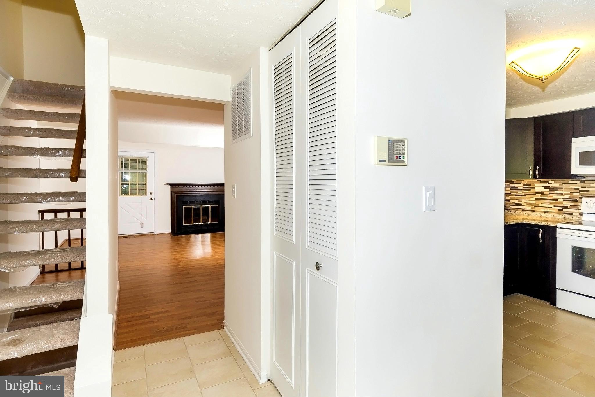 VILLAGE OF HICKORY RIDGE - Residential