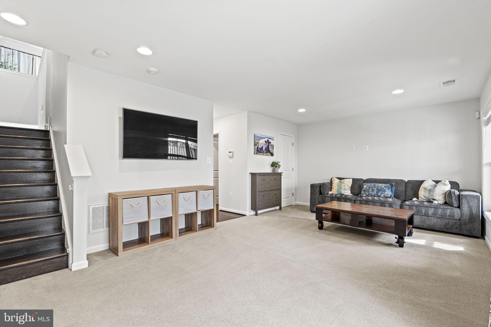 VILLAGES OF PIEDMONT II - Residential