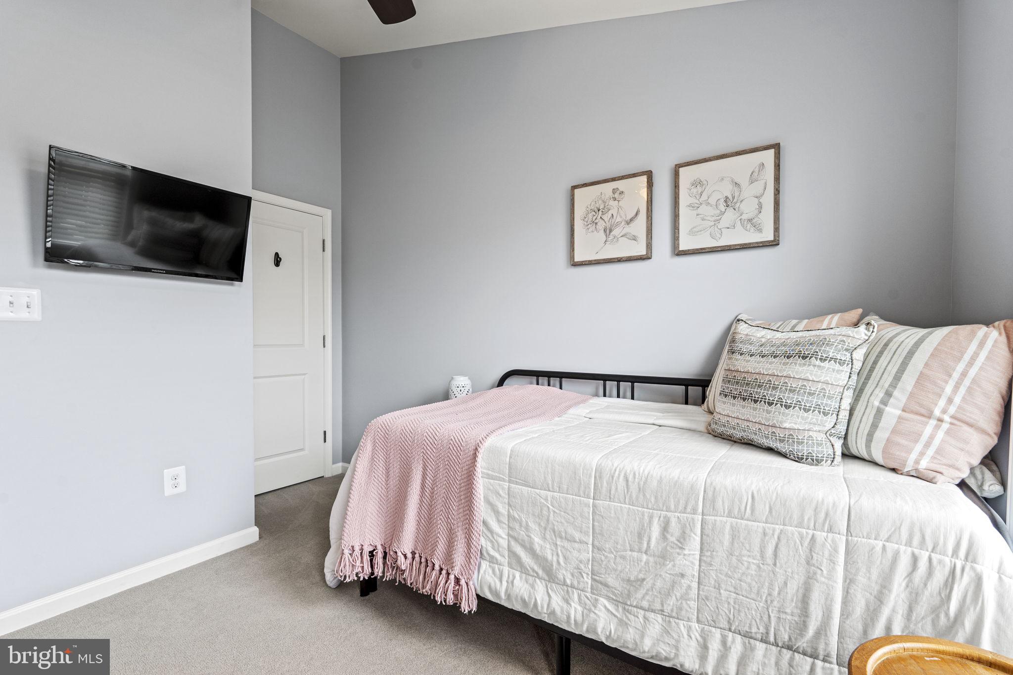 VILLAGES OF PIEDMONT II - Residential