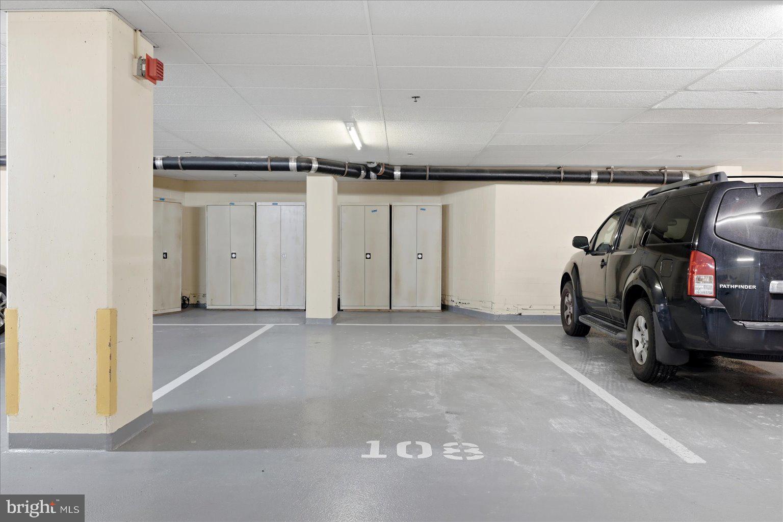 RIVERBEND - Residential