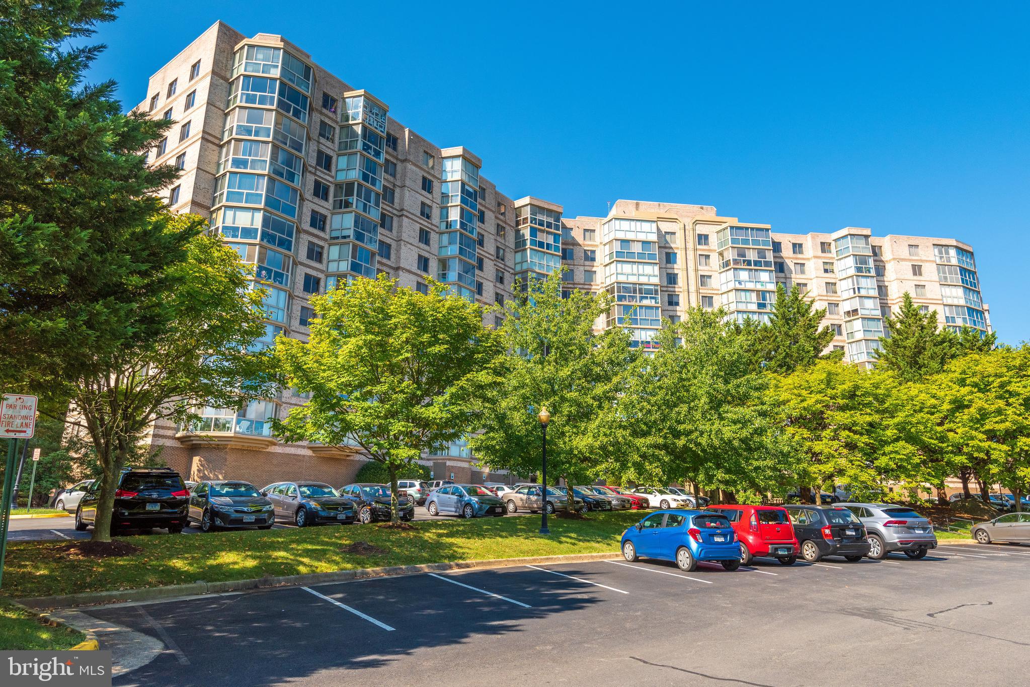 RIVERBEND - Residential