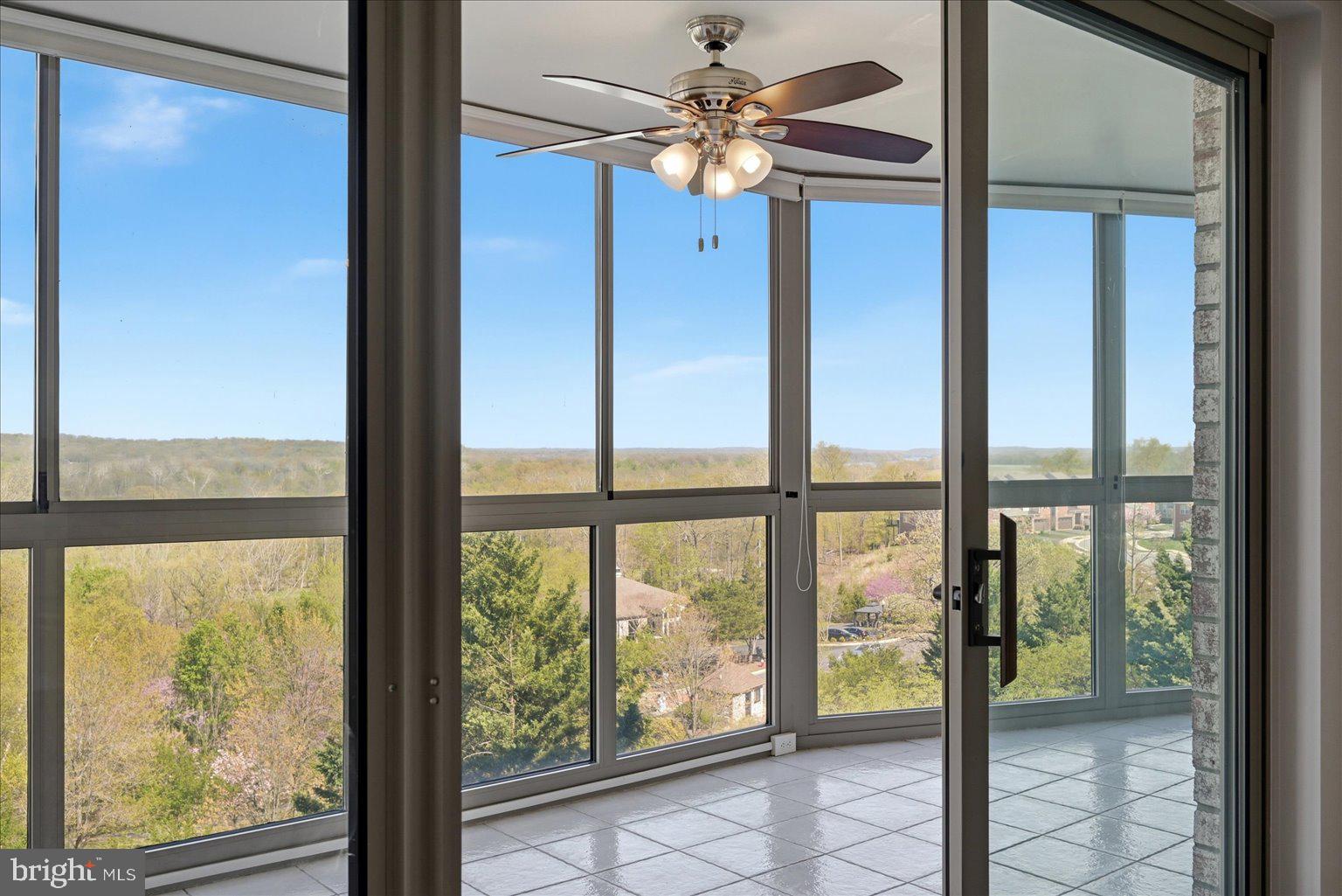 RIVERBEND - Residential