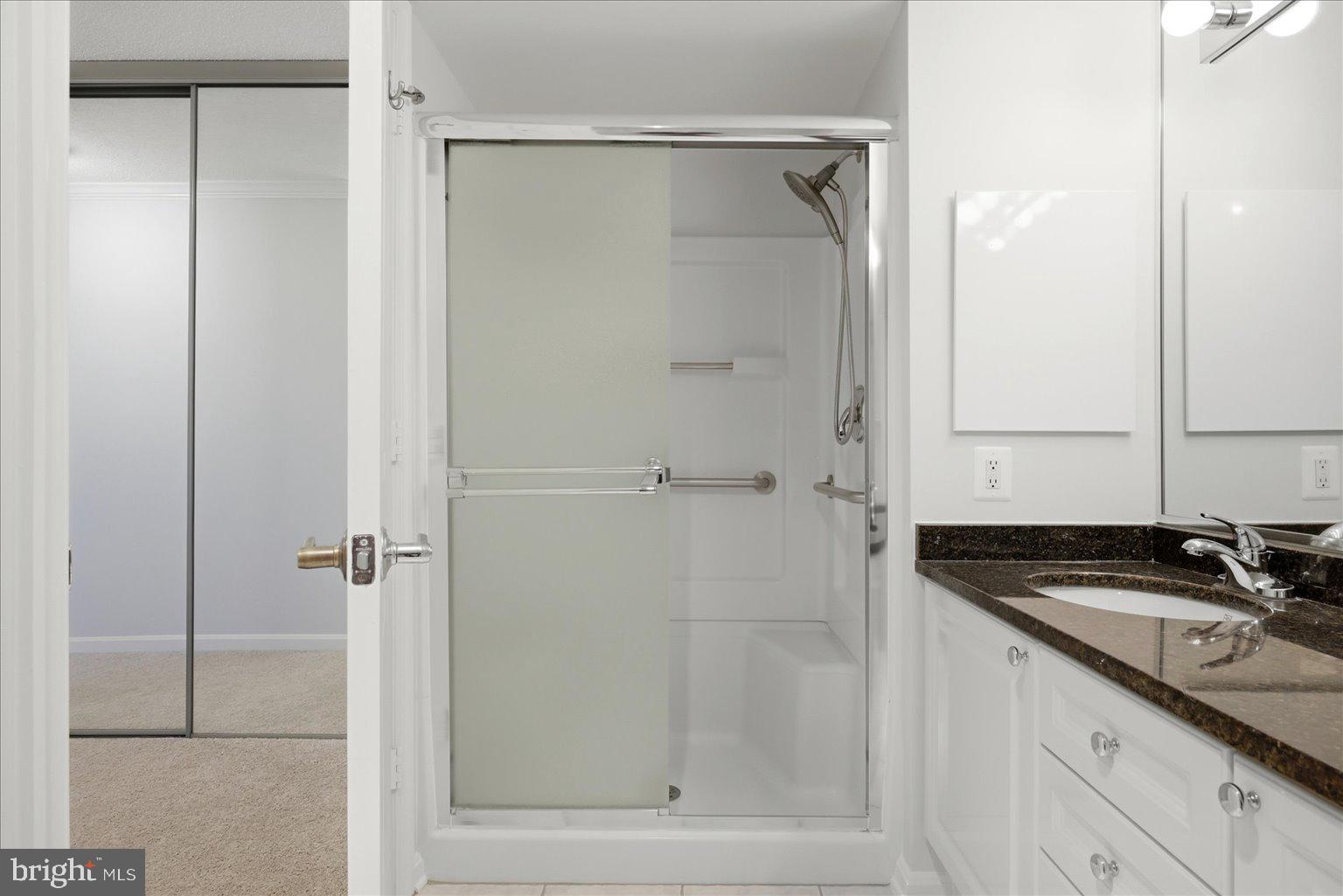 RIVERBEND - Residential