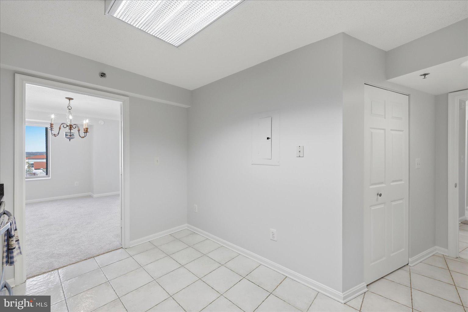 RIVERBEND - Residential