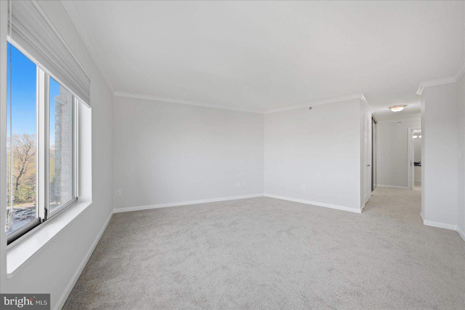 RIVERBEND - Residential