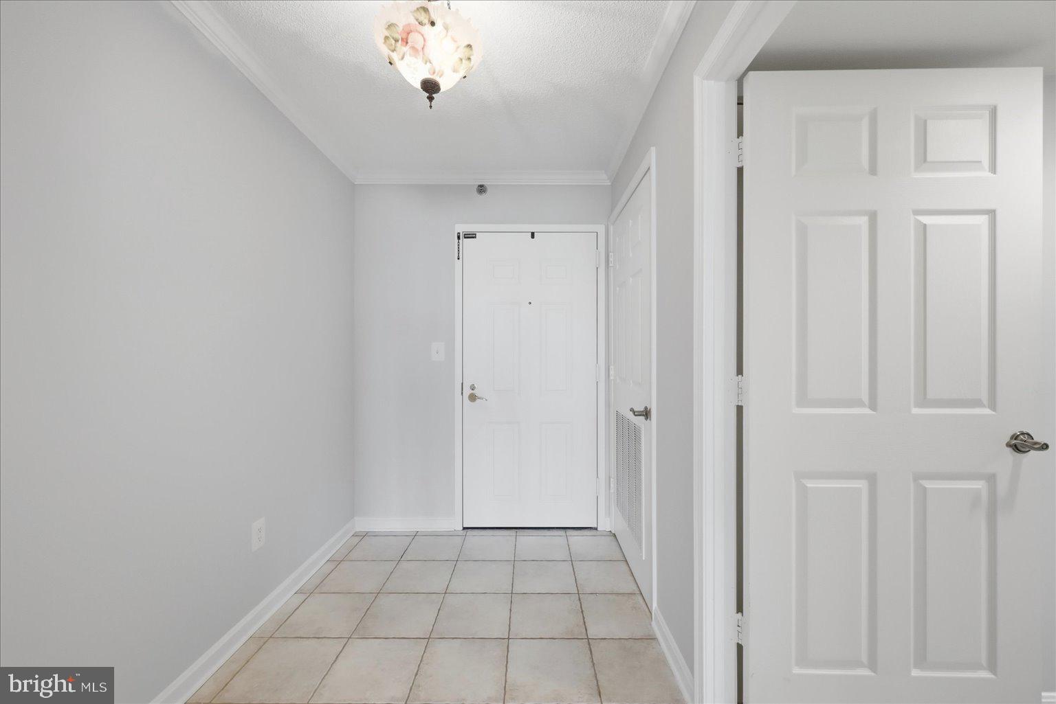 RIVERBEND - Residential