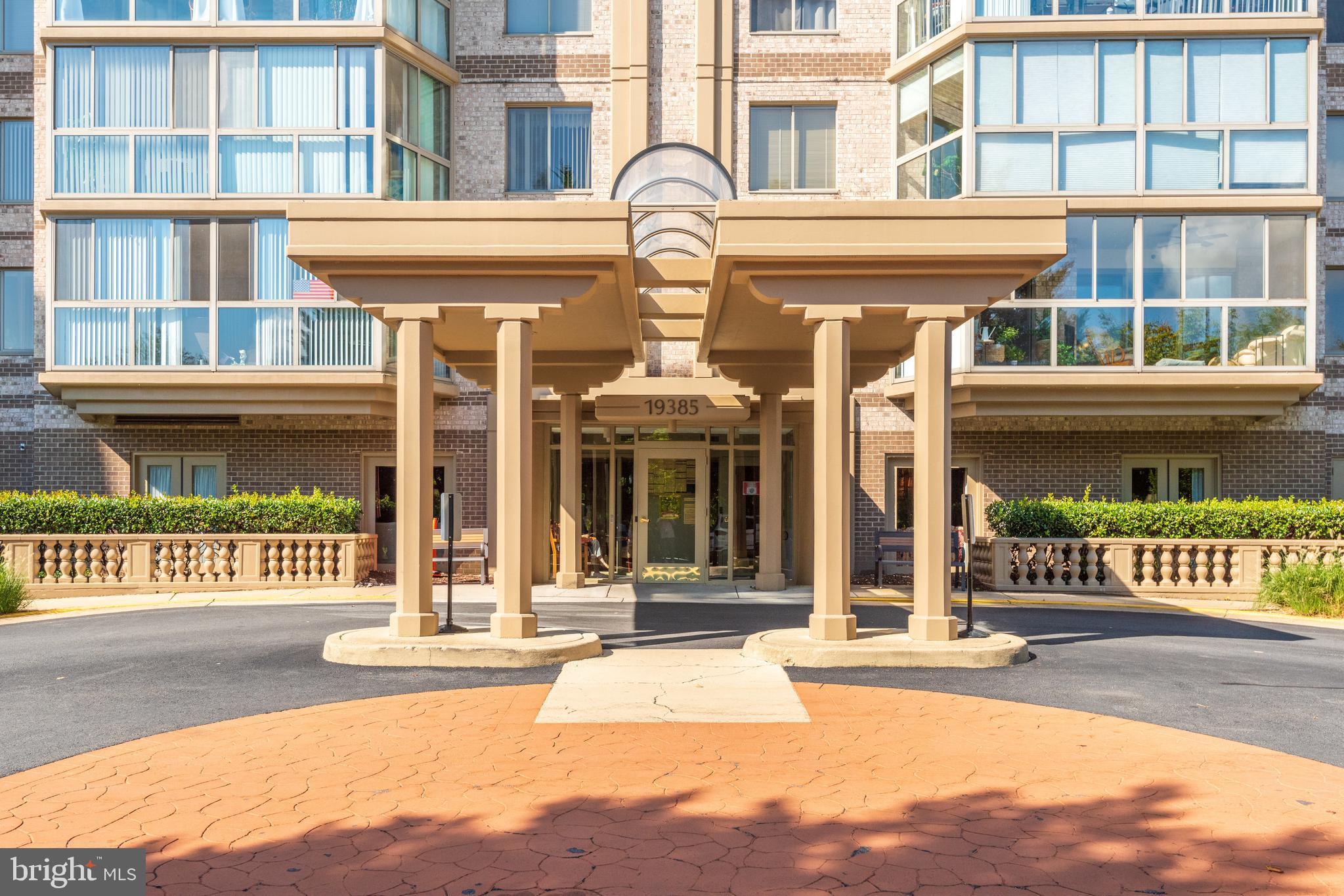 RIVERBEND - Residential