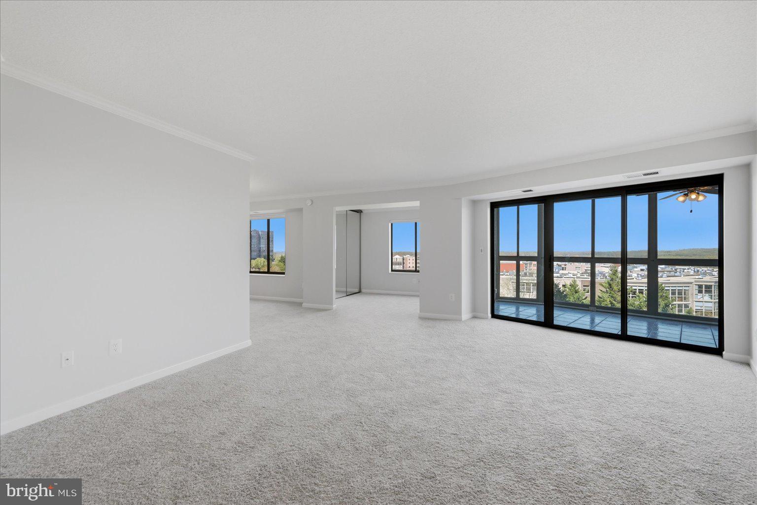 RIVERBEND - Residential