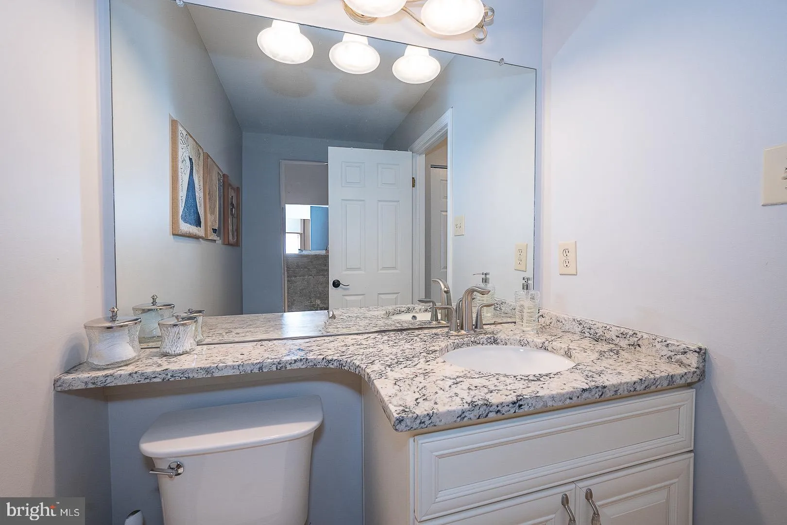 West Chester, Pennsylvania 19382, United States, 3 Bedrooms Bedrooms, ,3 BathroomsBathrooms,Residential,Active,146226