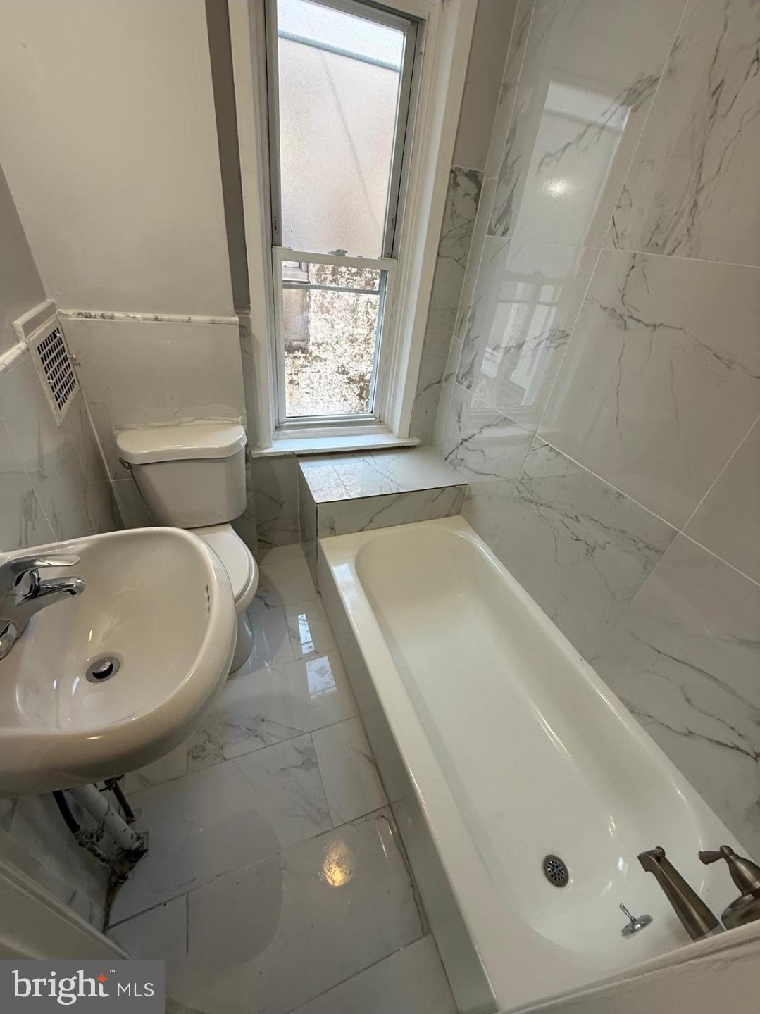 GRAYS FERRY - Residential