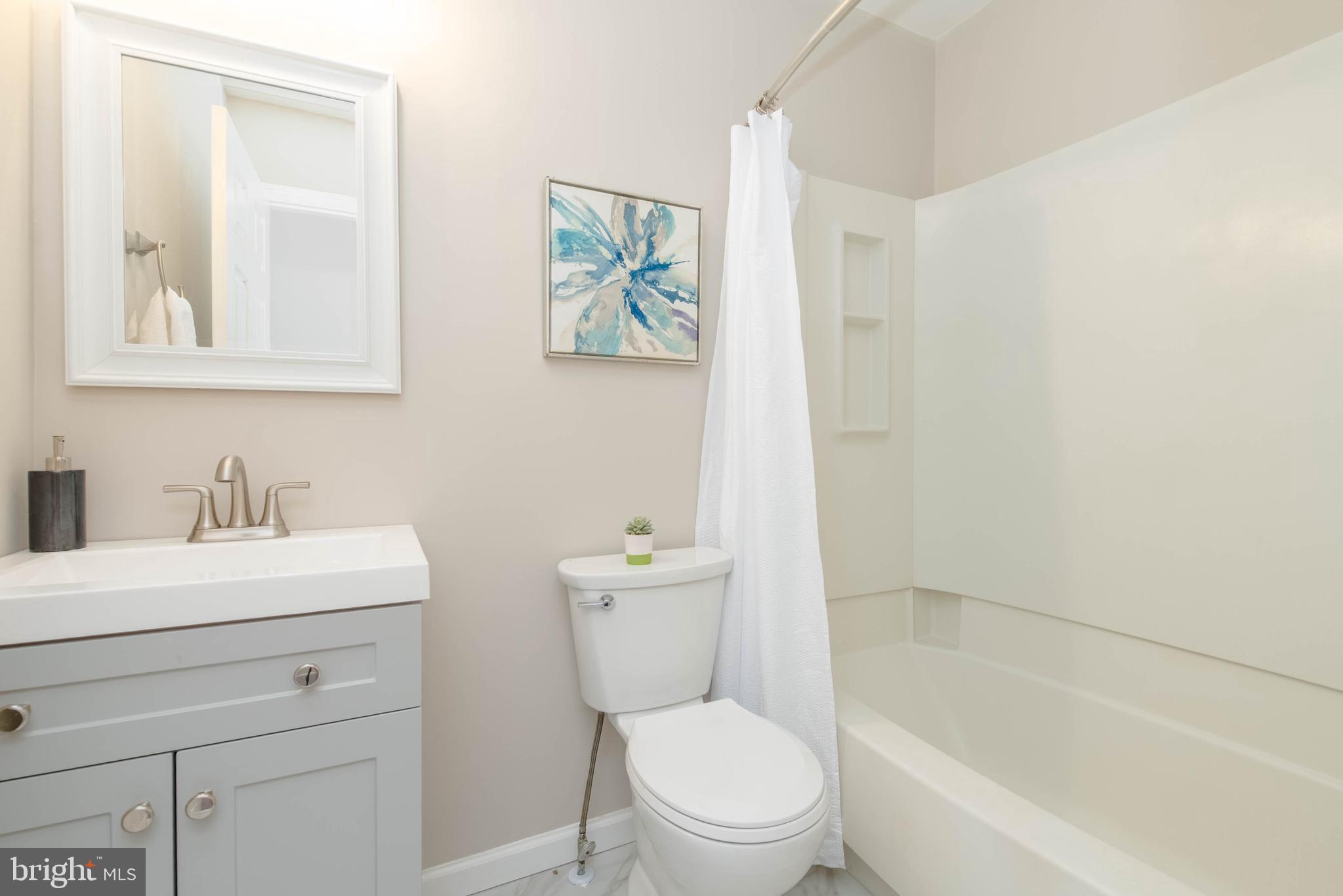 BAY VIEW ESTATES - Residential