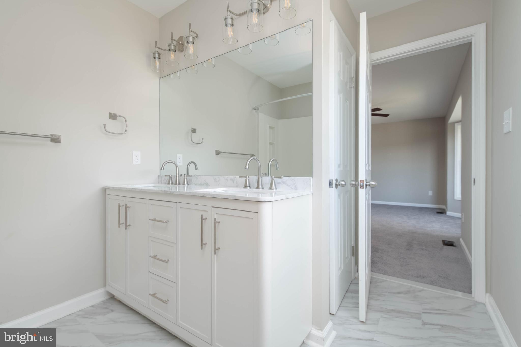 BAY VIEW ESTATES - Residential