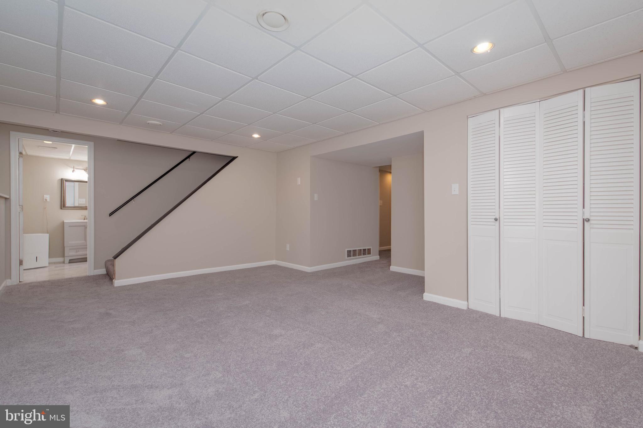 BAY VIEW ESTATES - Residential