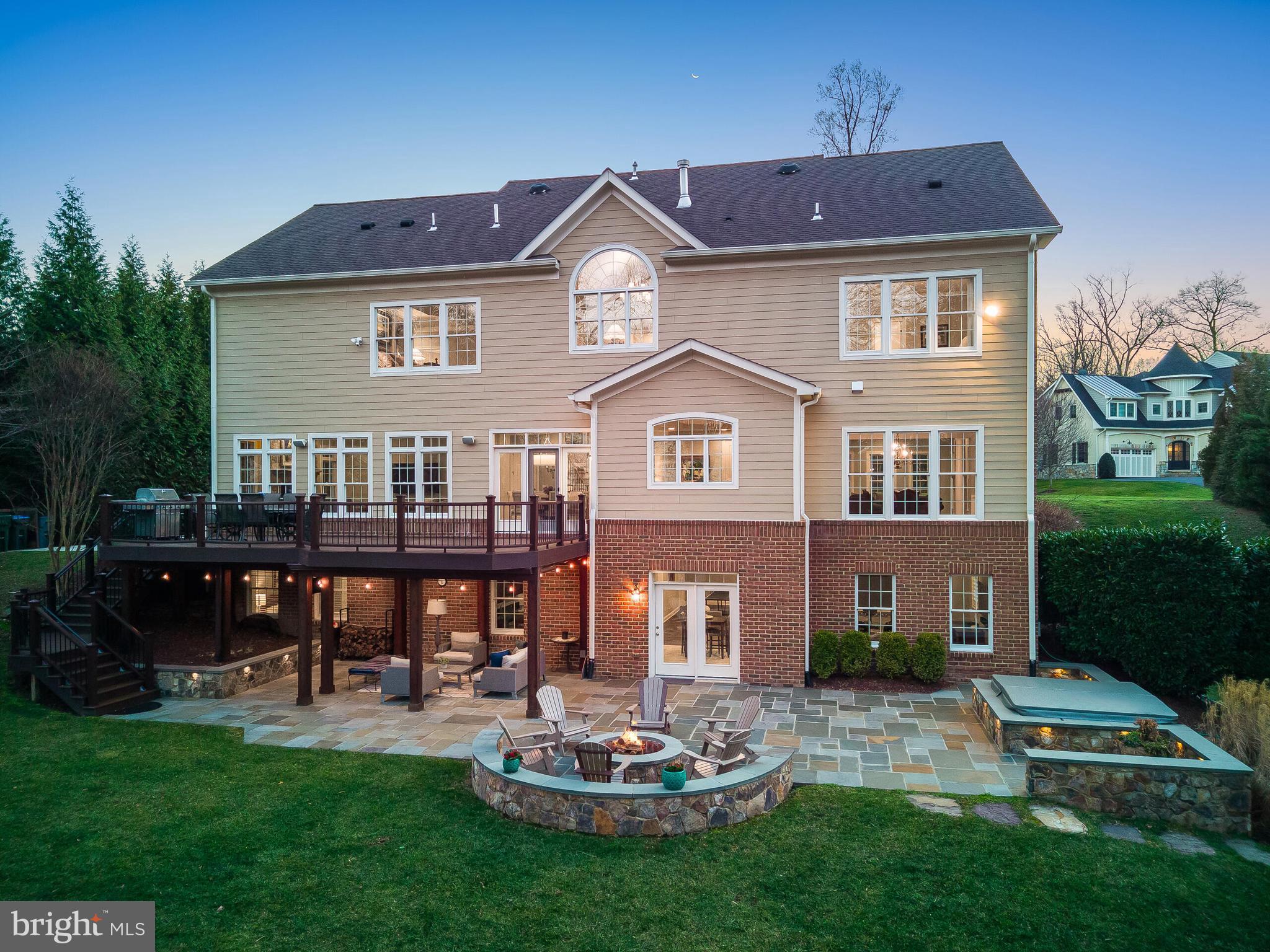 THISTLE RIDGE - Residential