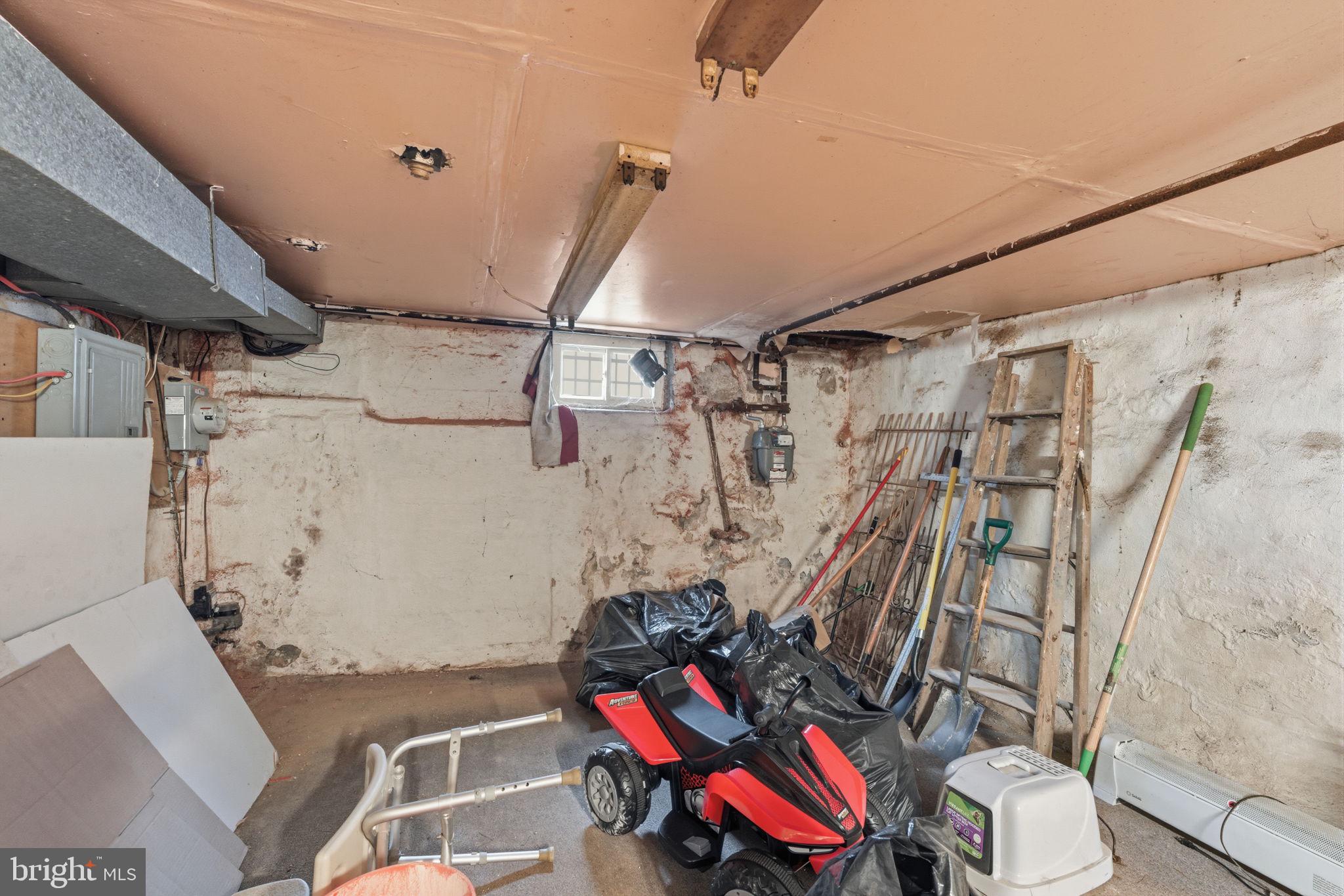 POINT BREEZE - Residential