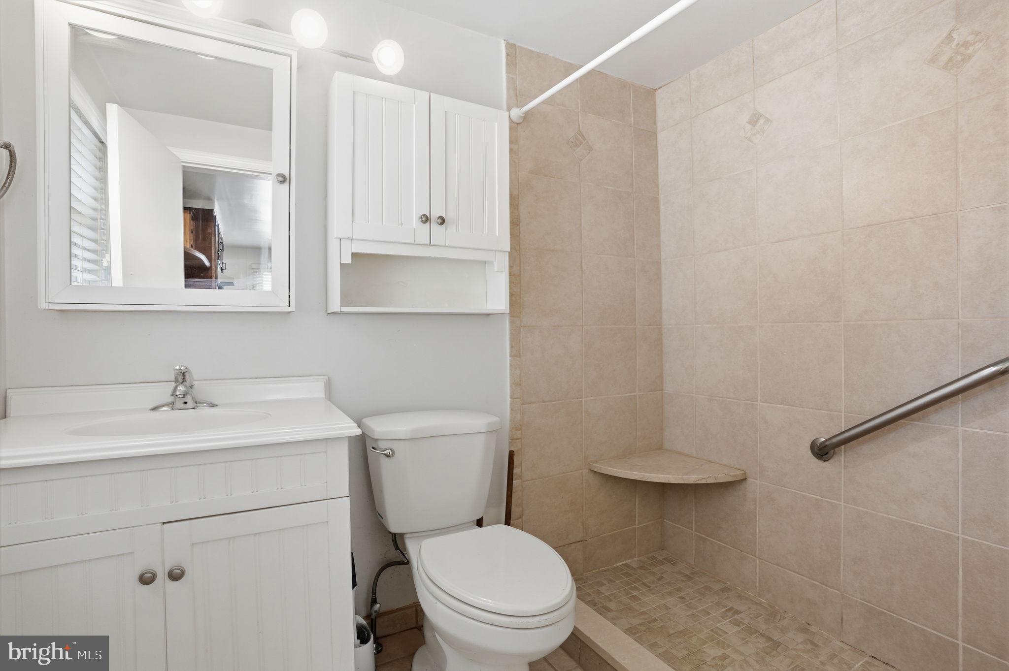 BRISTOL - Residential