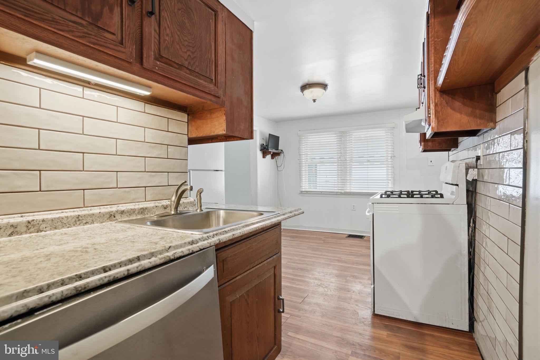 BRISTOL - Residential