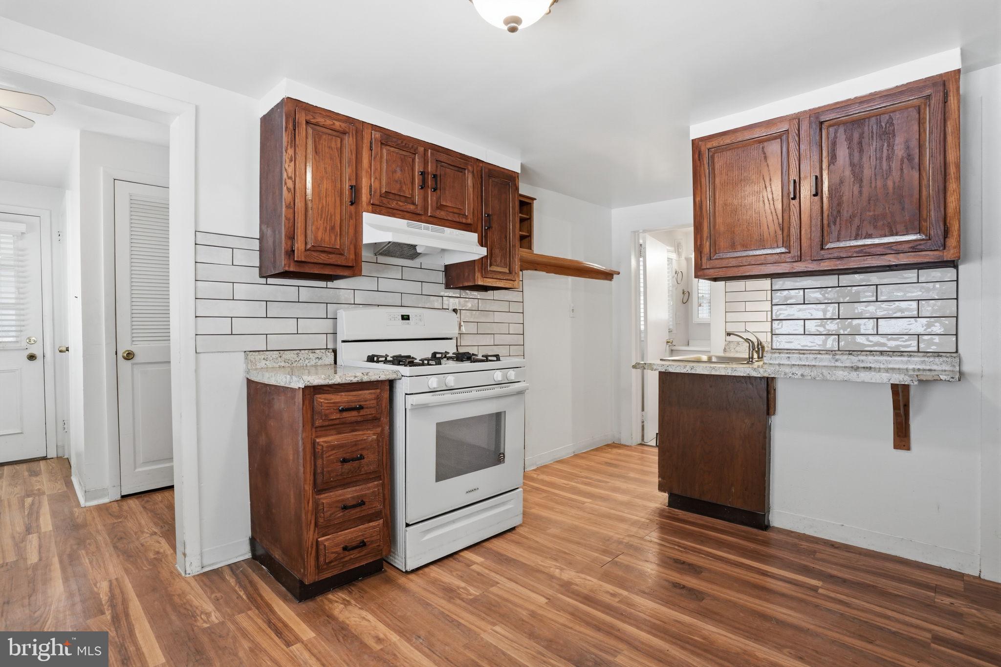 BRISTOL - Residential