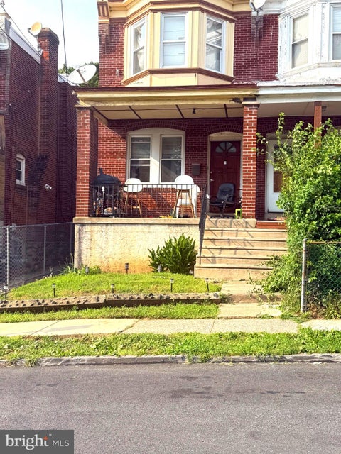 Townhouse For Sale - 1107 Pine Street<br/> DARBY, PA 19023