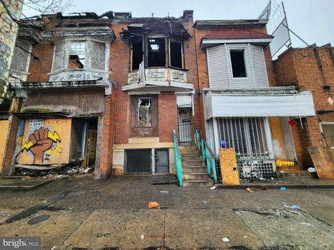 Photo of 2906 Edmondson Avenue, BALTIMORE, MD 21223 (MLS # MDBA2205306)