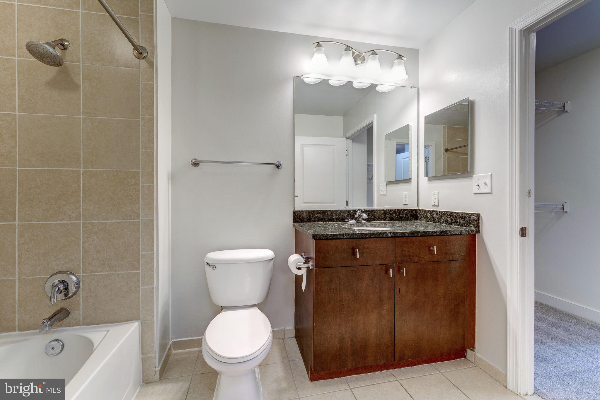 ONE NATIONAL HARBOR CONDOMINIUM - Residential Lease