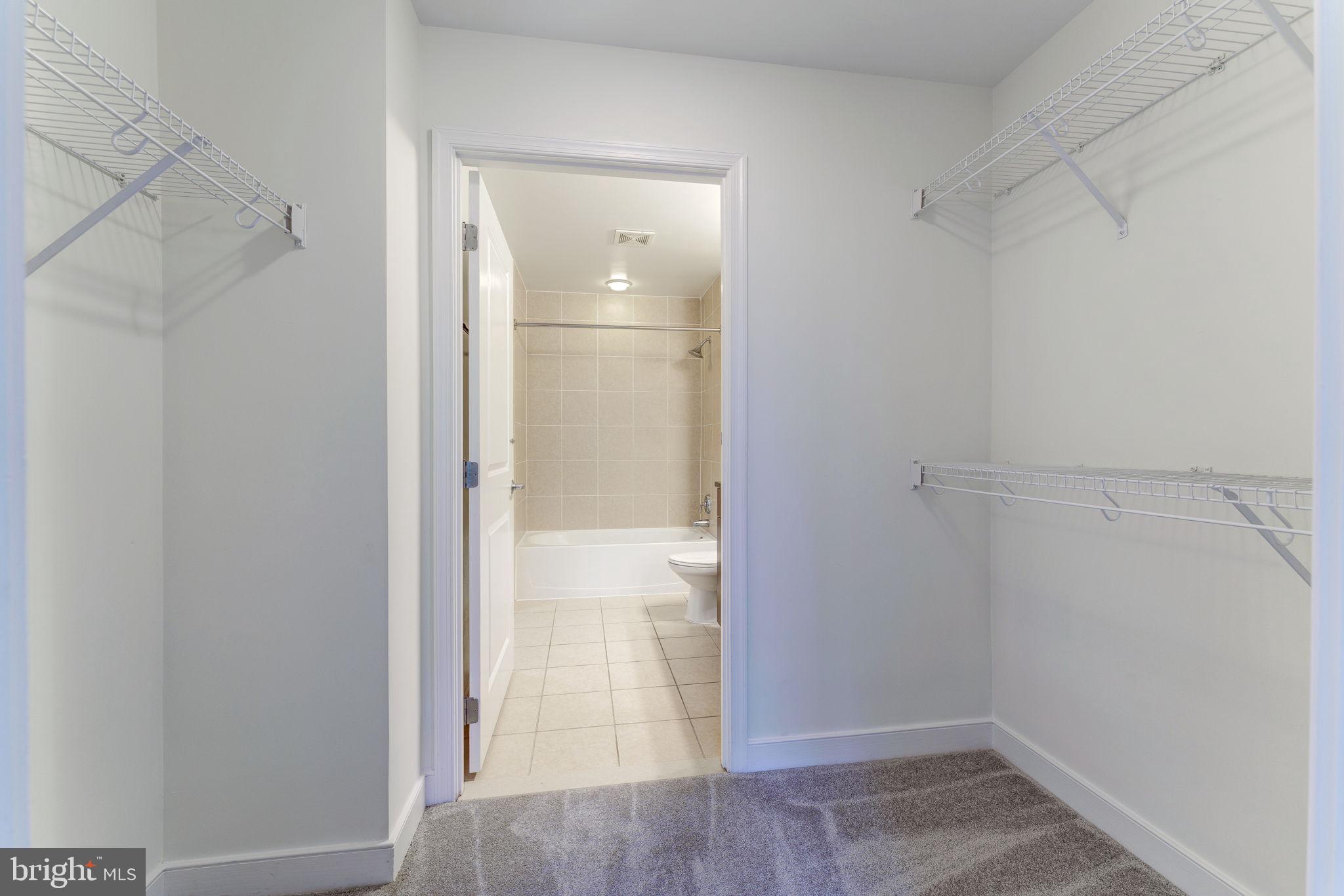 ONE NATIONAL HARBOR CONDOMINIUM - Residential Lease