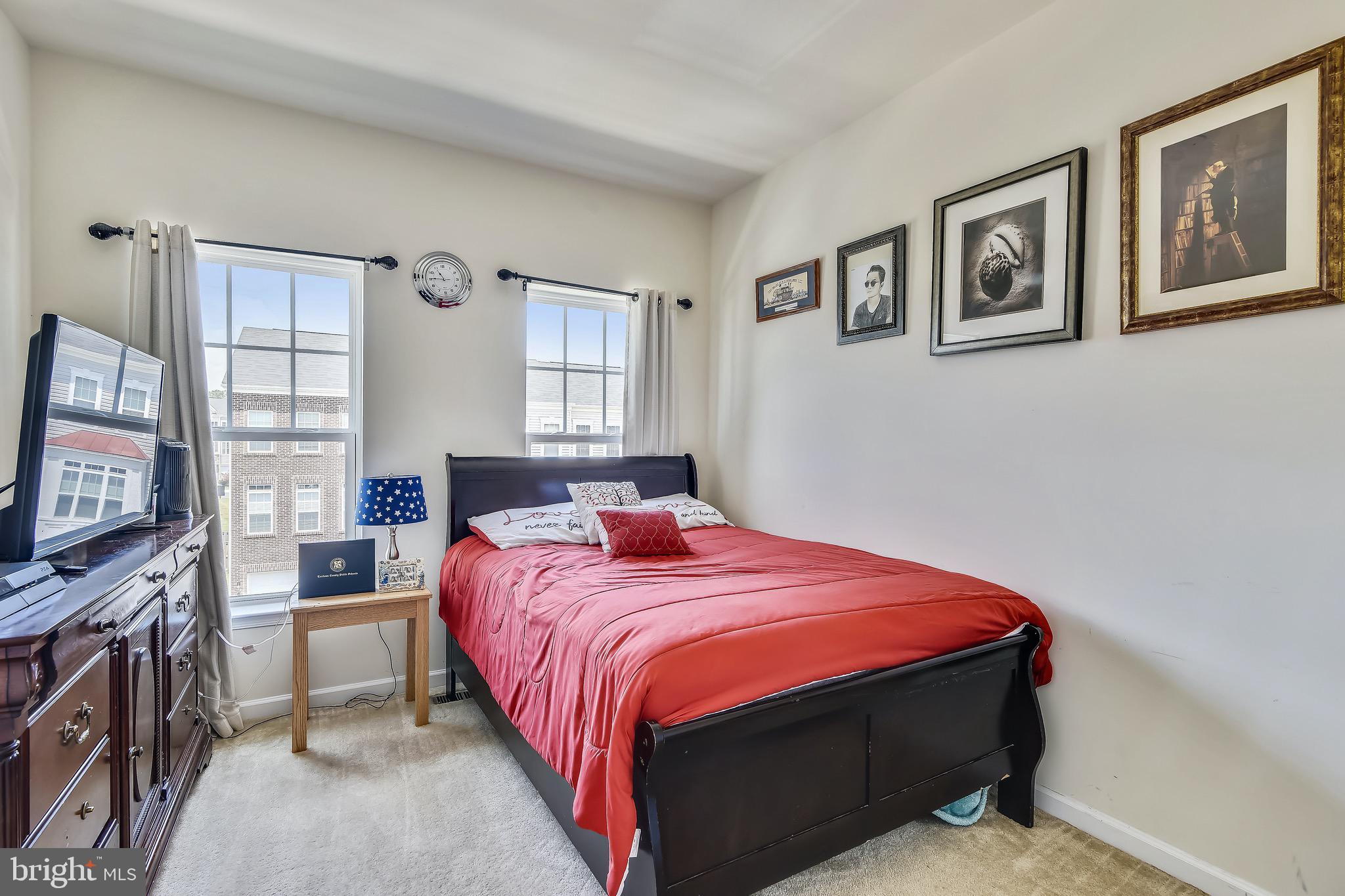 PURCELLVILLE - Residential