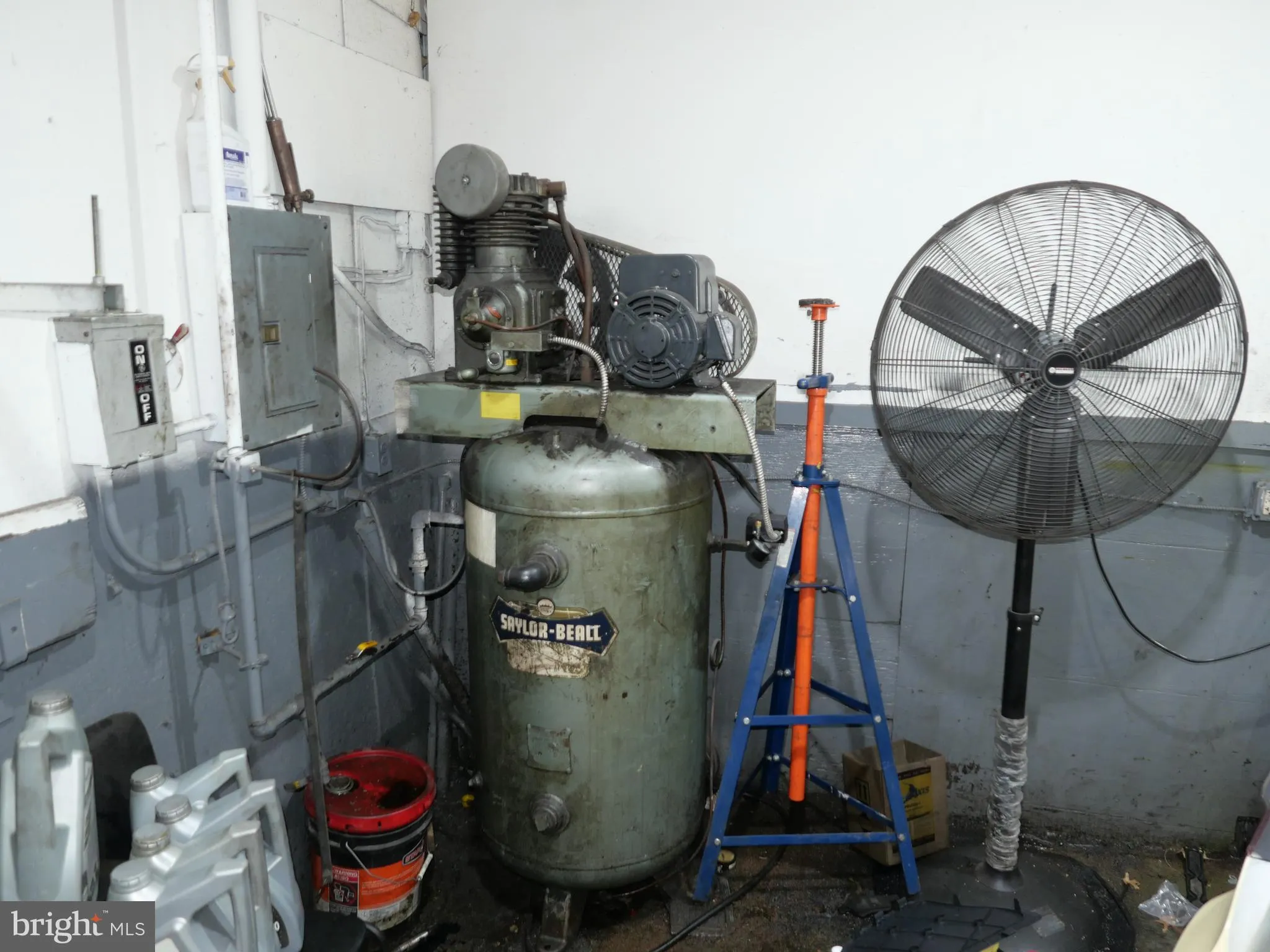 Lansdowne, Pennsylvania 19050, United States, ,Commercial,Active,765