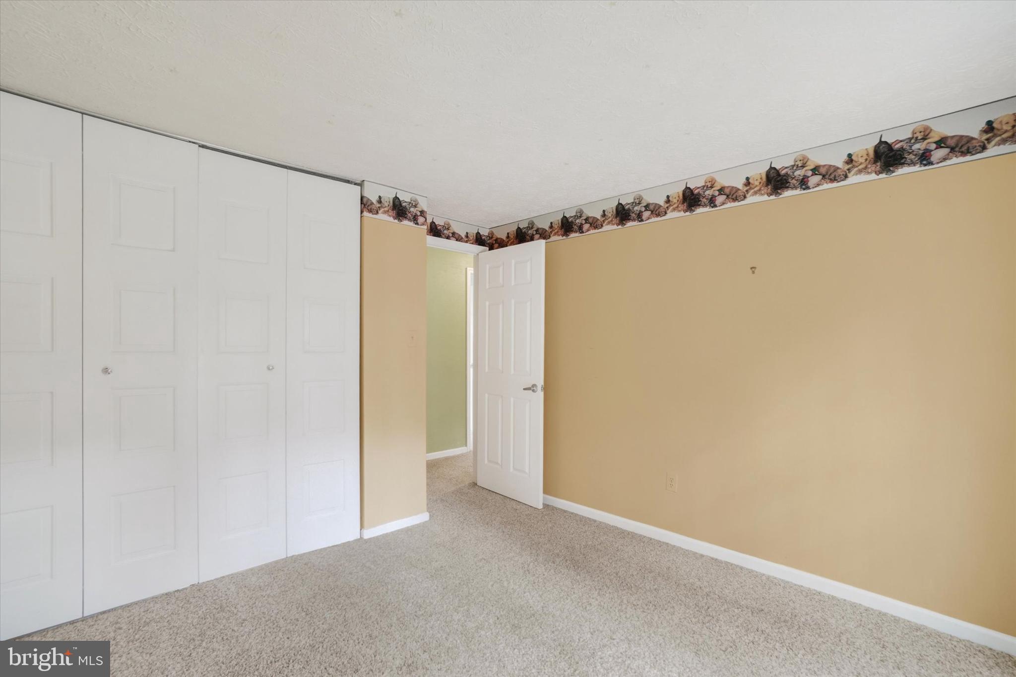 RETREAT FARM - Residential