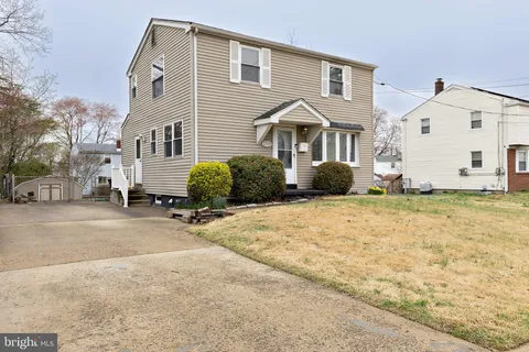 MLS: NJCD2111038