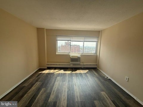 Condo For Rent - 2101 Chestnut Street #1610<br/> PHILADELPHIA, PA 19103